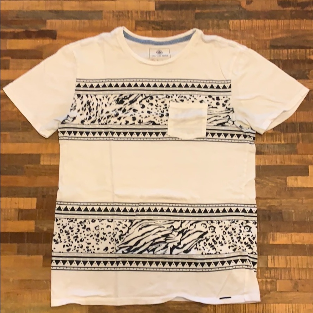 Tribal design Tee